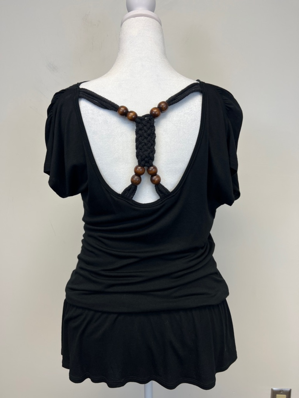 Threads Y2K Black Top with Wooden Beads and Macrame Detail on back Size Medium